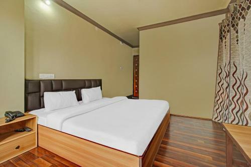 Capital O 86276 Hotel Laziz