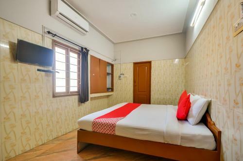 Oyo 70514 Hotel J P Castle