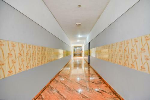 Oyo 70514 Hotel J P Castle