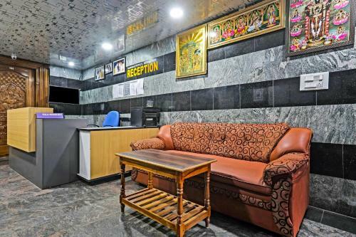 Hotel Oyo 85131 Kala Ressidency