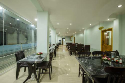 Hotel Blooming Paradise