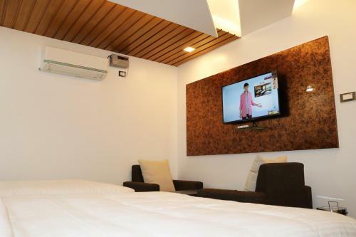 Hotel Cs Arunachala Residency