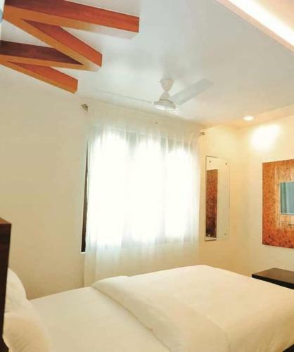 Hotel Cs Arunachala Residency