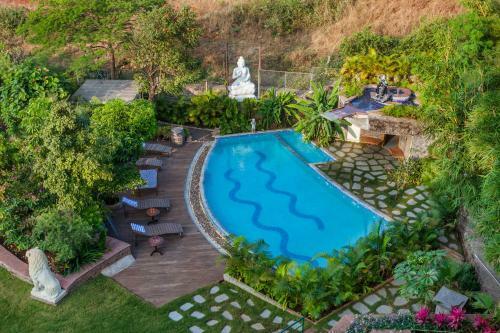 Villa Saffronstays Whispering Windmill