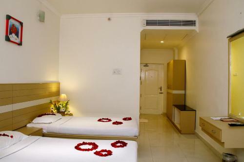 Hotel Dsf Grand Plaza