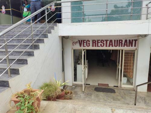 Hotel Geetha International