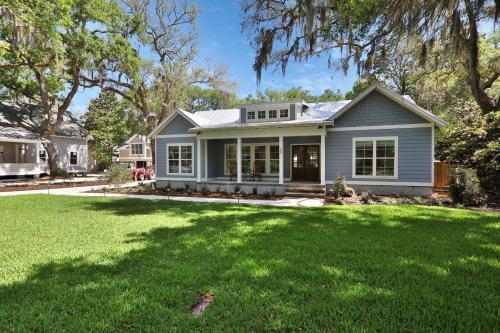 Lazy Oaks