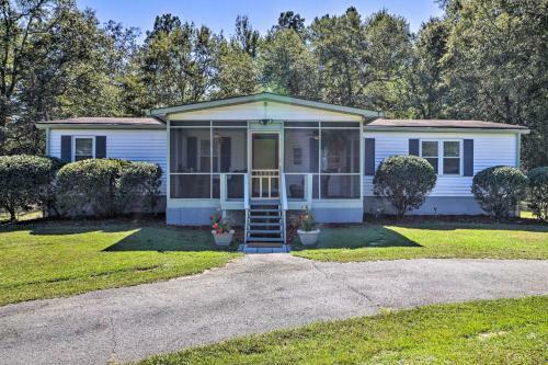 Updated Lake Sinclair Home With Dock Access!