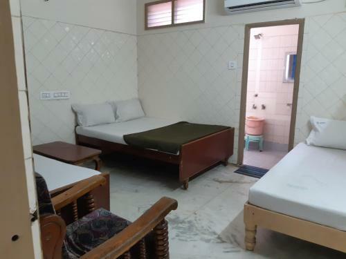 Hotel Railotel Tirupati