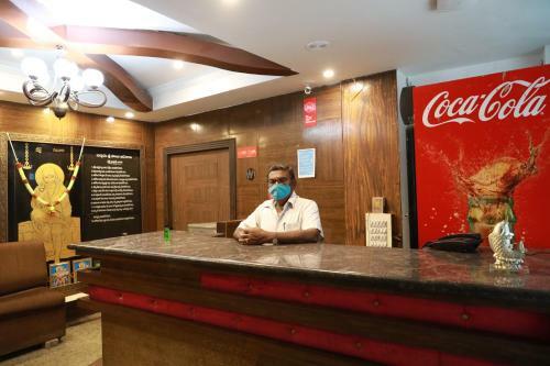 Hotel Sravanthy Inn