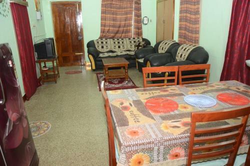 Villa Manohar's Home