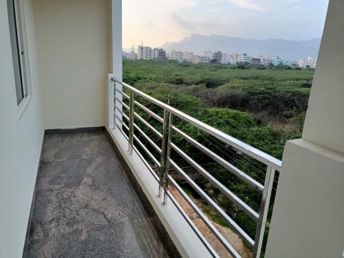 Four Seasons Home Stay