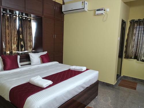 Four Seasons Home Stay