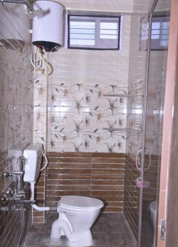 Four Seasons Home Stay