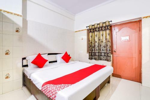 Hotel Spot On 63027 Slv Residency