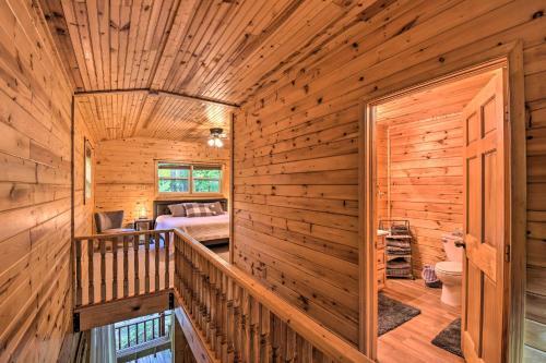 Appalachian Retreat With Deck And Creek Access!