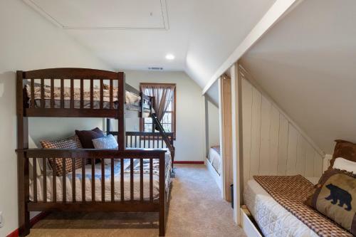 Hot Tub & Game Room - Big Canoe With Beach/trails/pool