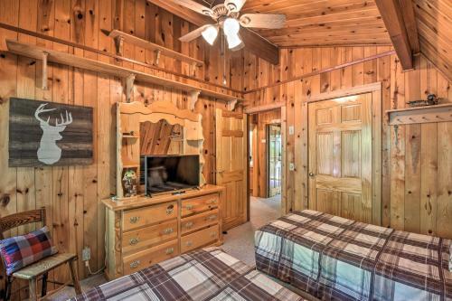 Bent Tree Hideaway With Deck - Golf, Swim, Hike