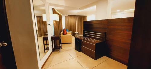 Hotel The Terrace Tvm
