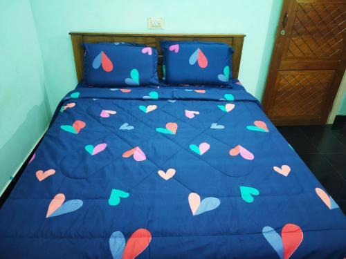 Cheerful 2-bd House Near Trivandrum City