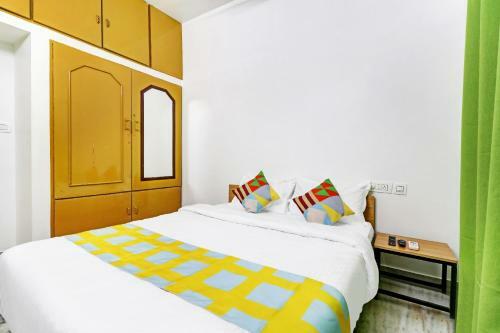 Hostal Oyo Home 66772 Budget Stay Trinity Villa