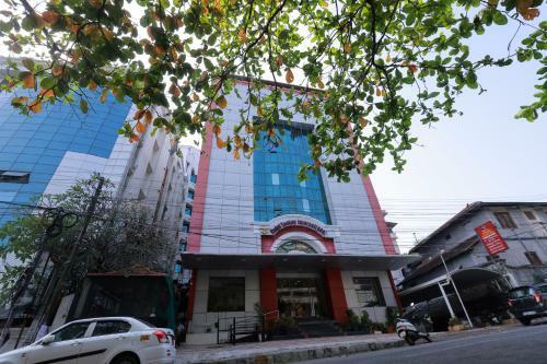 Hotel Teekay International