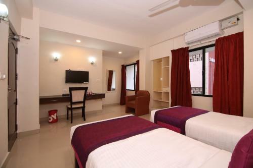 Oyo Flagship 76636 Capital Hotel