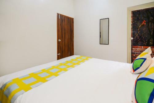 Hostal Oyo Home 38652 Elegant Stay