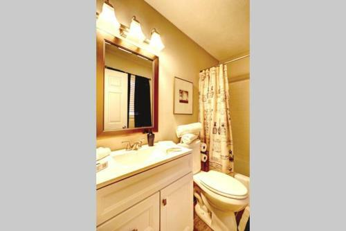 Villa Kennesaw Oasis -private Pool Comfy 4bdr Sleeps 14+