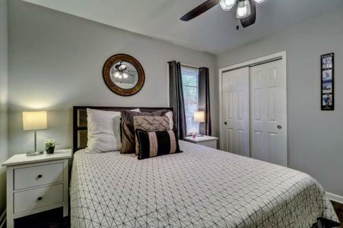 Smyrna Mableton Renovated! Clean! Comfortable! Md