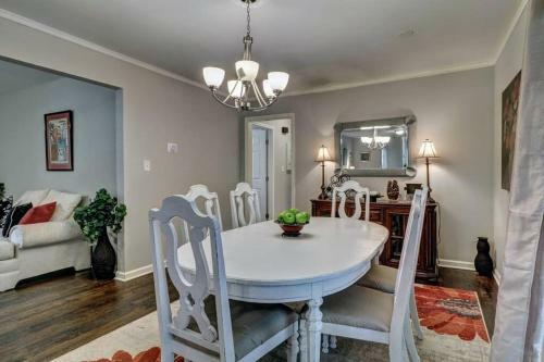 Smyrna Mableton Renovated! Clean! Comfortable! Md
