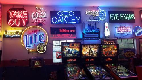 Oasis Arcade