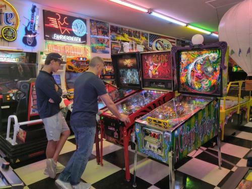 Oasis Arcade