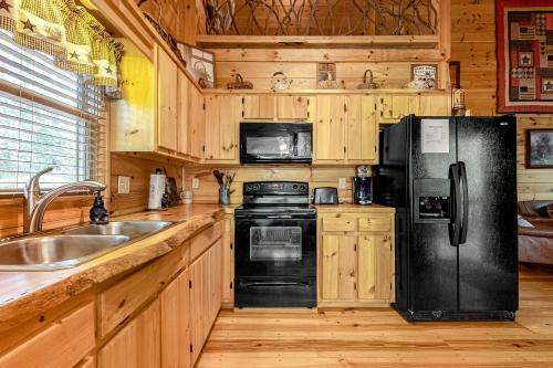 Creekside Hideaway