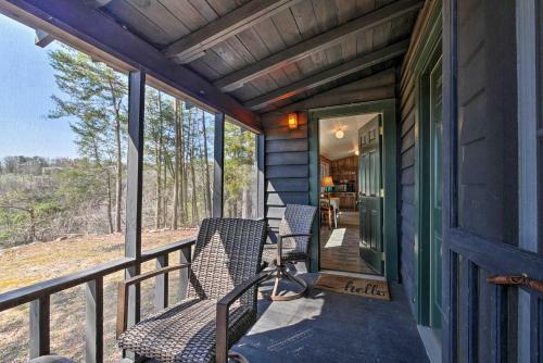 Secluded Ridgetop Hideaway With Valley Views!