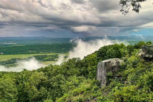 Cloudland Retreat With Mountain And Valley Views!