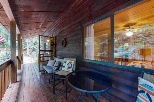 Woodglen Hideaway
