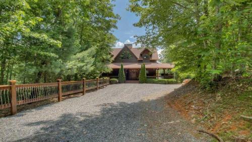 Endless View Lodge By Escape To Blue Ridge