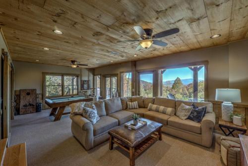 Hillside Hideaway By Escape To Blue Ridge