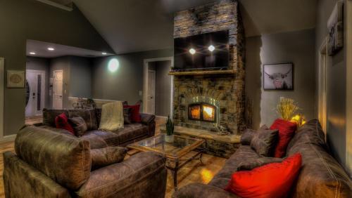 32 Acre Memory Maker By Escape To Blue Ridge