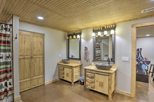 Lovely Ellijay Cabin With Community Pool Access