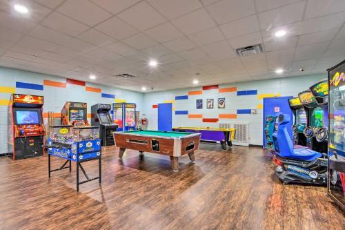 Bear Paw Cabin Game Room And Resort Access
