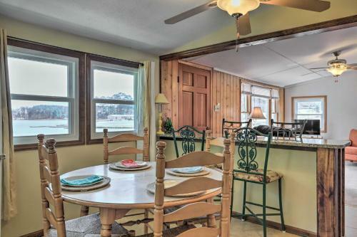 Lake Sinclair Cottage With Deck And Boat Dock!