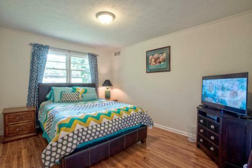 Stonecrest Villa, 8 People, Free Wifi,15 Parkings.!