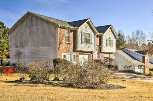 Apartamento Updated Lithonia Cottage About 7 Mi To Stone Mtn!