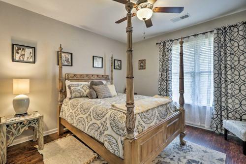 Suburban Family House With Easy Access To Downtown!