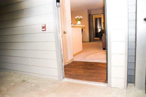 Apartamento Easy Access Luxurious Kingbed With Facilities Yet To Be Opened