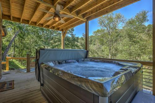Trout House By Escape To Blue Ridge