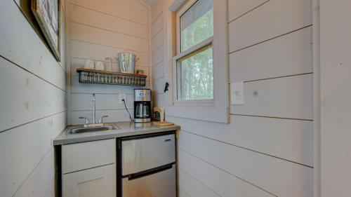 Scenic Solitude By Escape To Blue Ridge