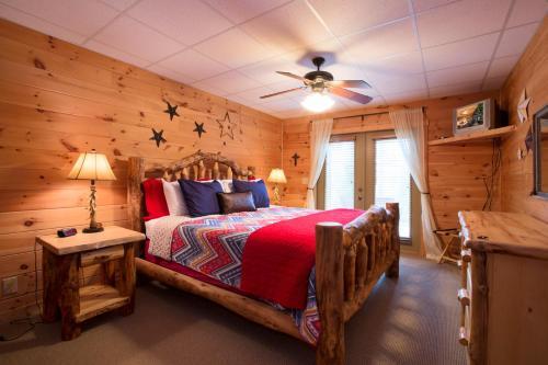 Blue Ridge Bliss - Above The Rest Luxury Cabins